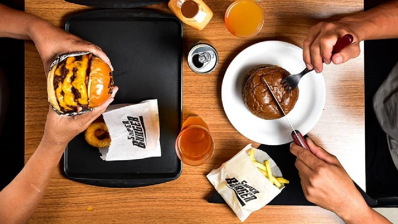 Super Burger